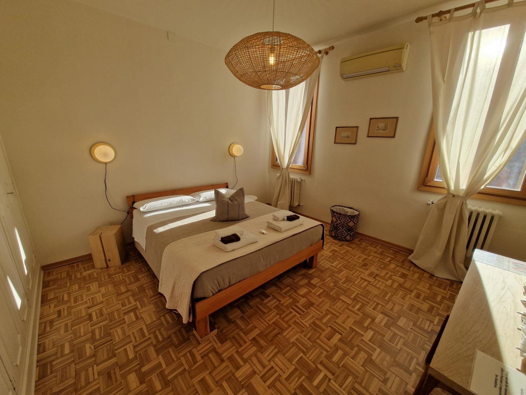 Residenza La Veranda A Rialto Venesia Bagian luar foto